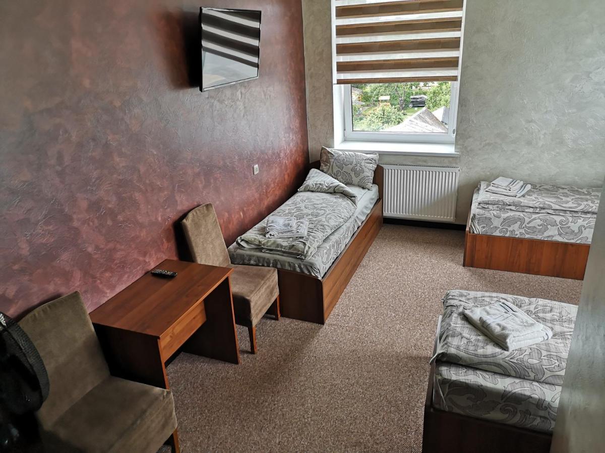 Skuodas Pas Neriju Bed & Breakfast エクステリア 写真