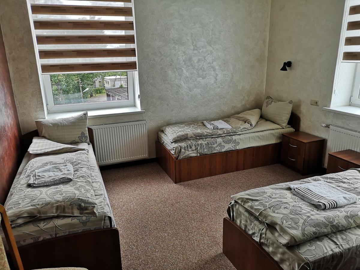 Skuodas Pas Neriju Bed & Breakfast エクステリア 写真